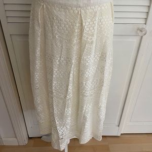 Forever 21 cream pleated skirt
